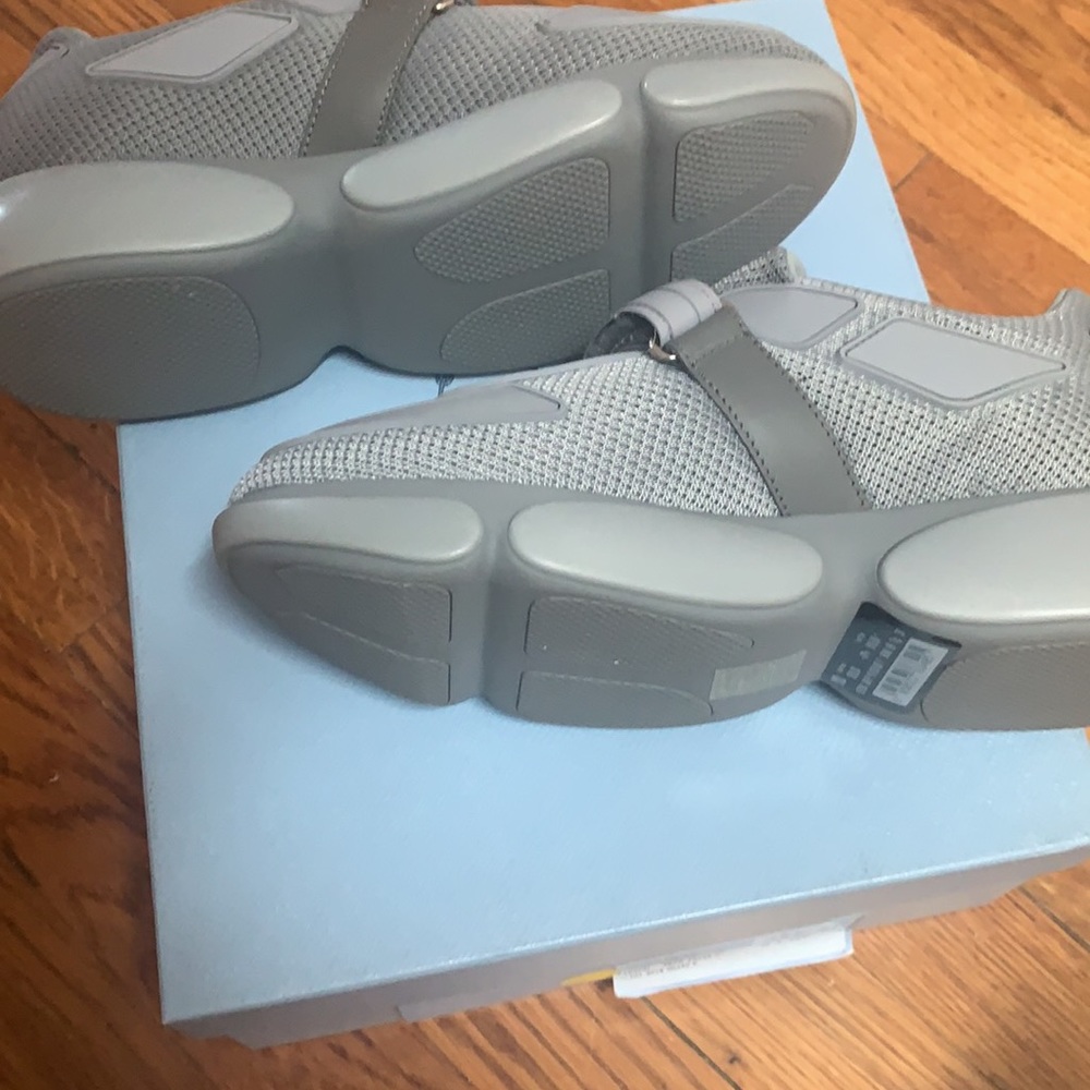 Brand new women’s Prada sneakers. - Picture 5 of 5